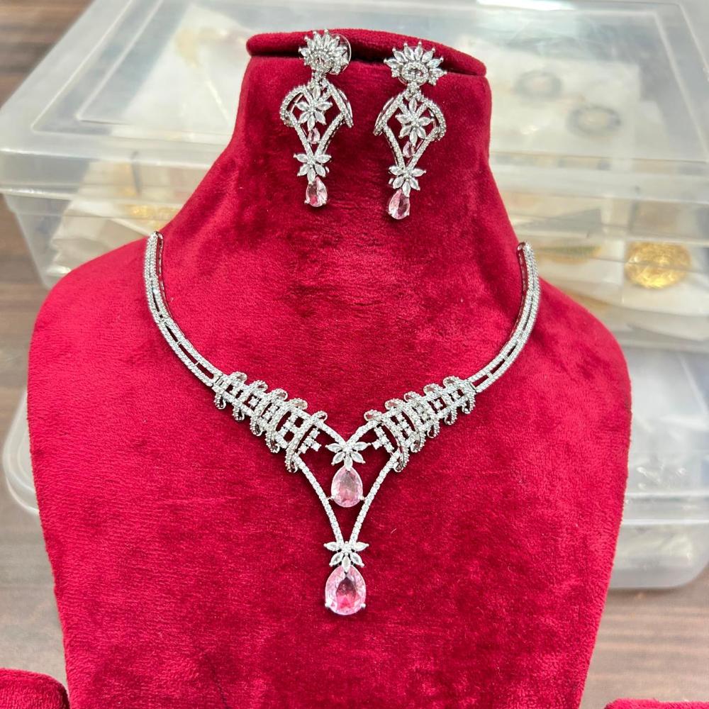 Sona Covering Glamorous Crystal And Austrain Beads Necklace Set