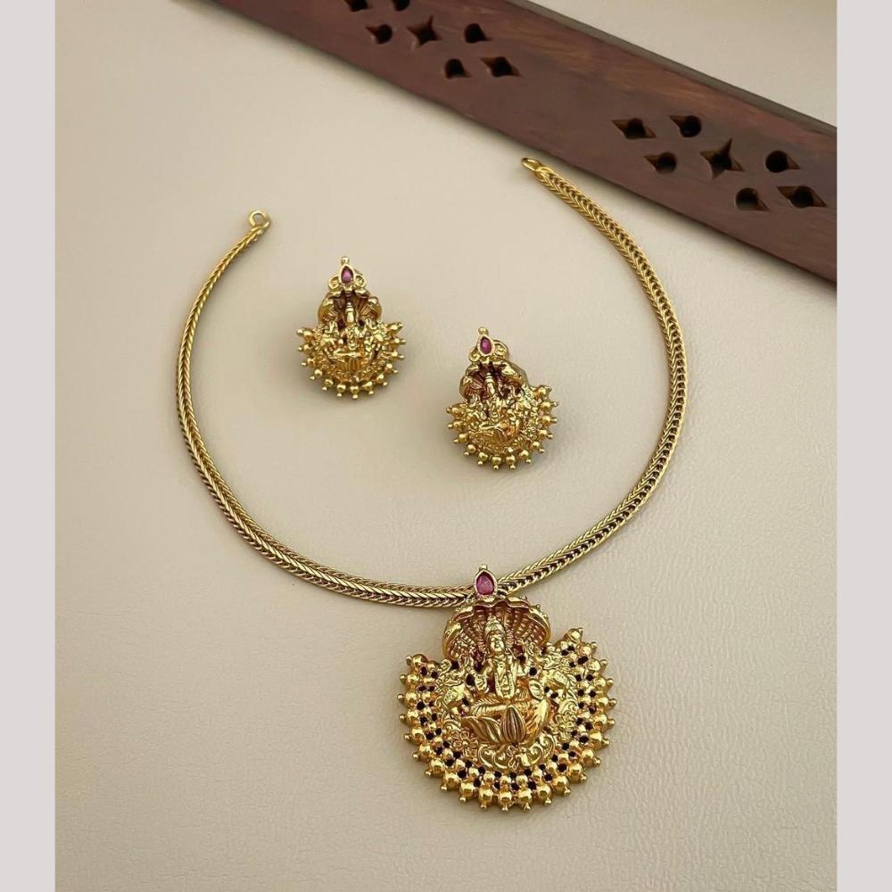 Sona Covering Delicate Pota Stone Temple Necklace Set