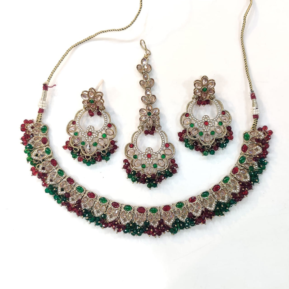 ZF Collection Glamorous Crystal Stone And Pearl Necklace Set