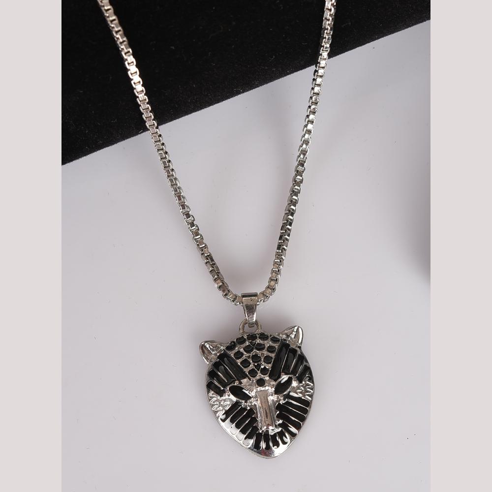 Viraasi Men's Classic Chain Pendant