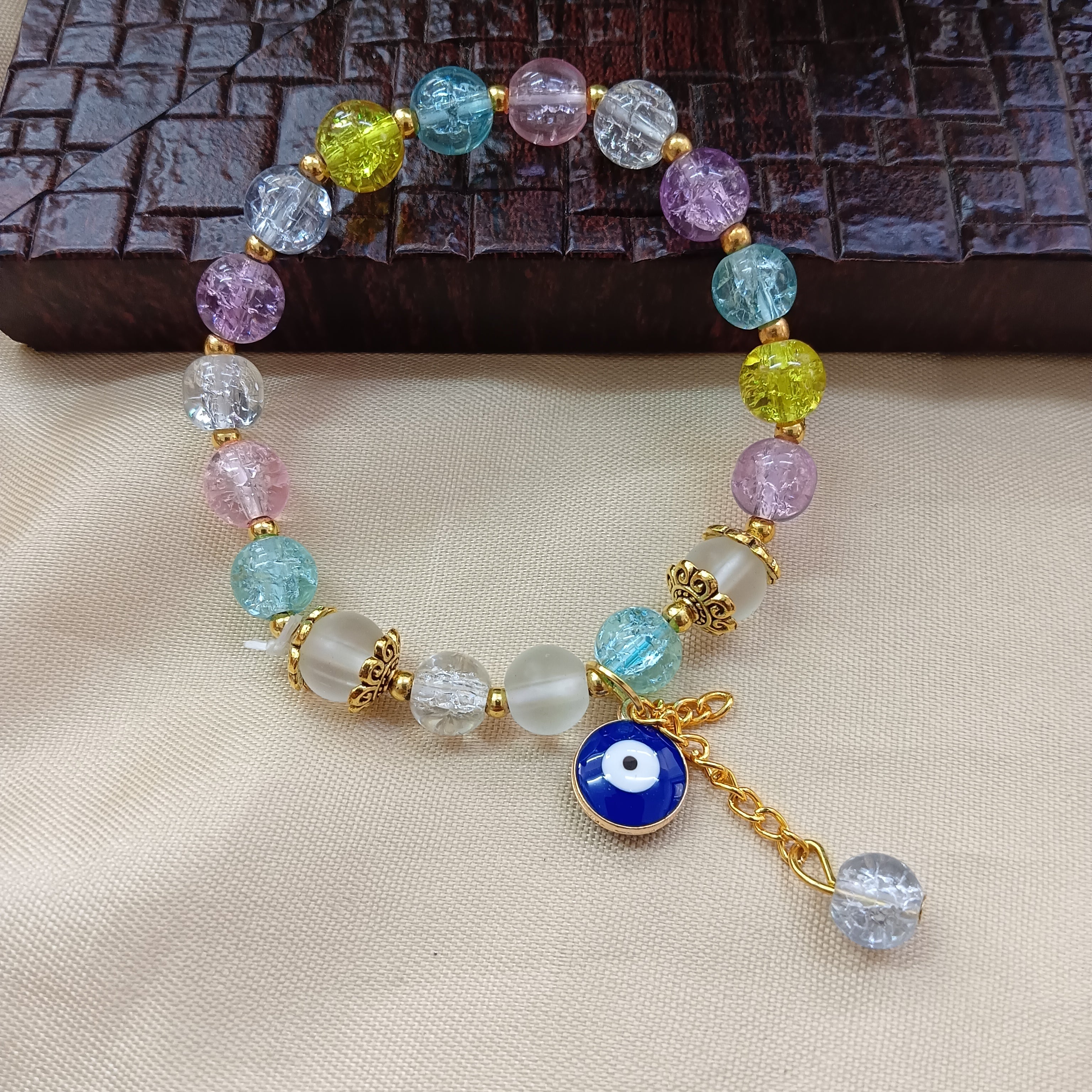 Urthn Colorful Crackle Glass Beads Evil Eye Bracelet
