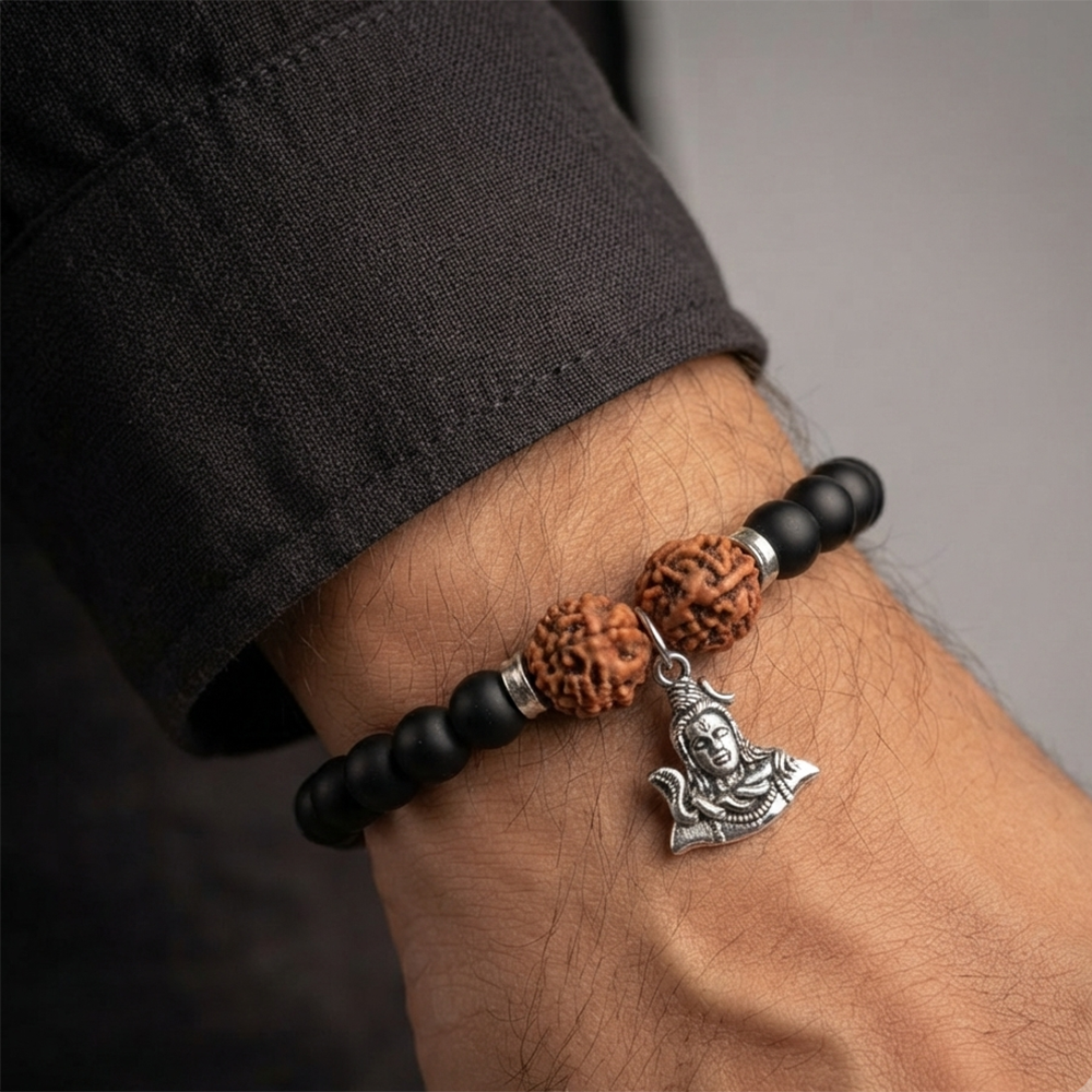 Urthn Rudraksha & Matte Beads Bracelet with Lord Shiva Charm for Mens