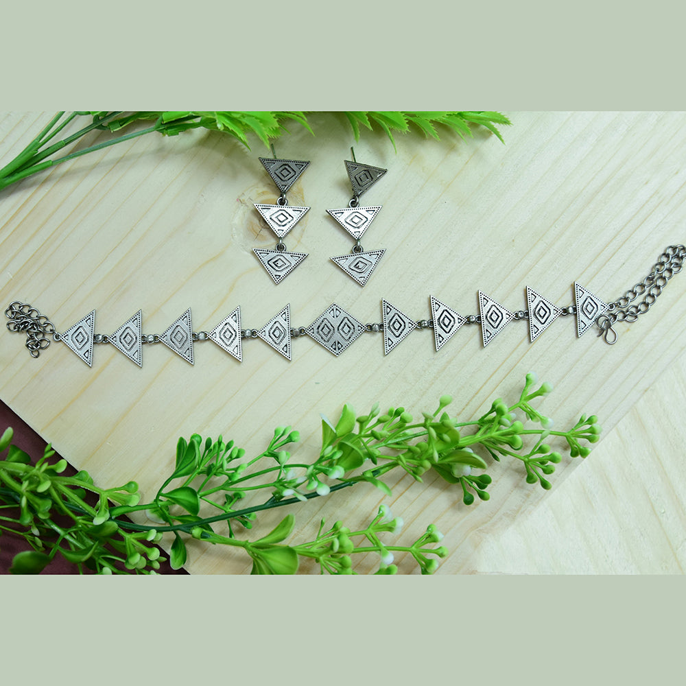 Wearhouse Fashion Oxidised Plated Necklace Set