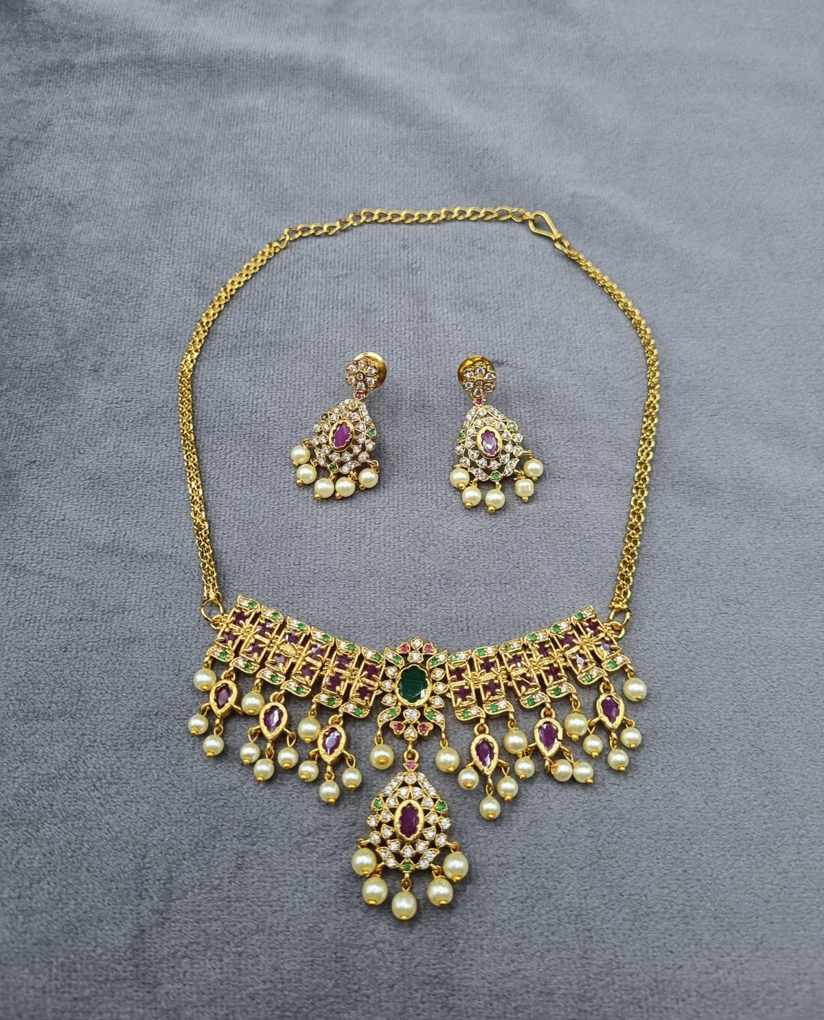 LAFZ Ethnic Multi-Stone Statement Choker Set