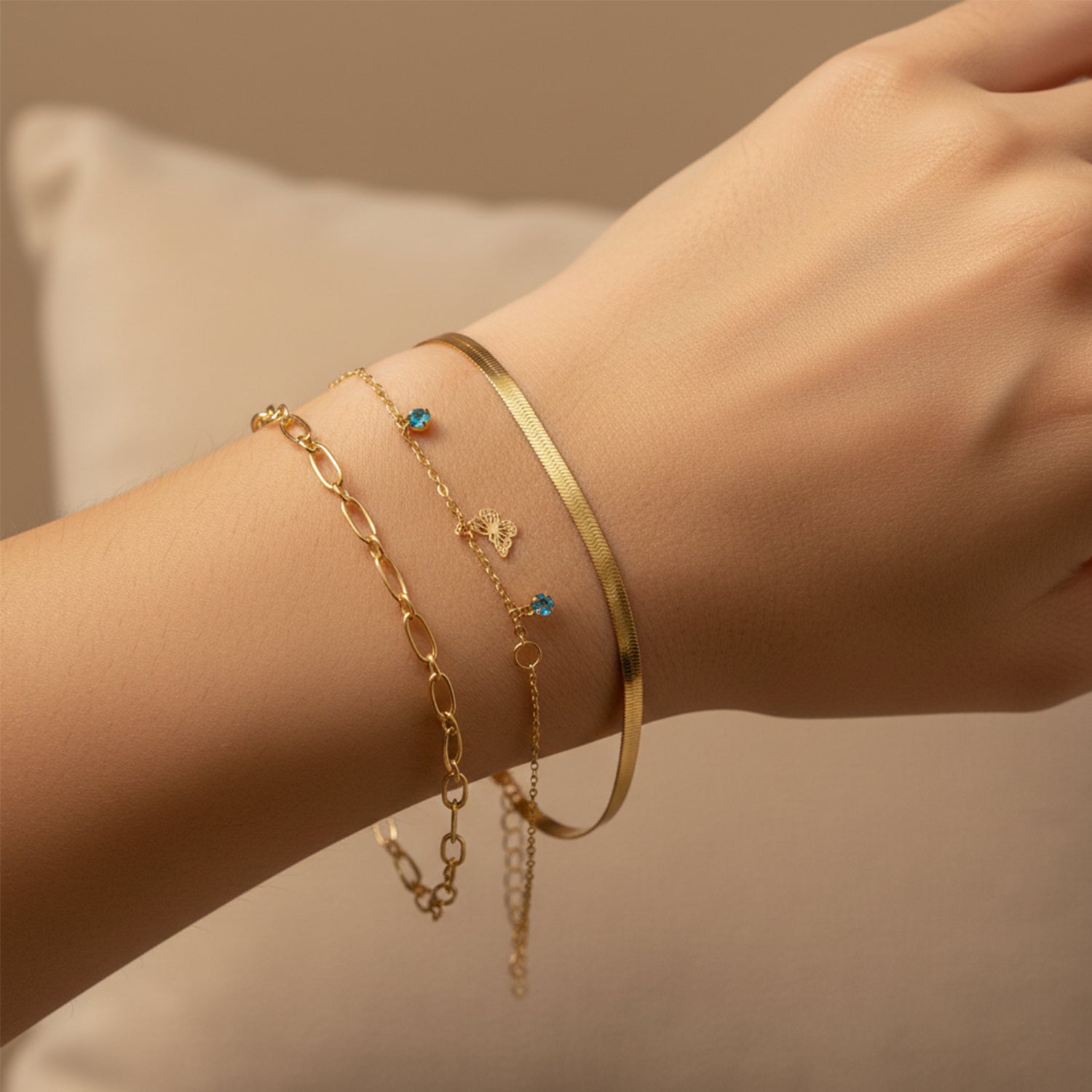 Etnico Fashion Latest Stylish Charm Pack of 3 Bracelets for Women