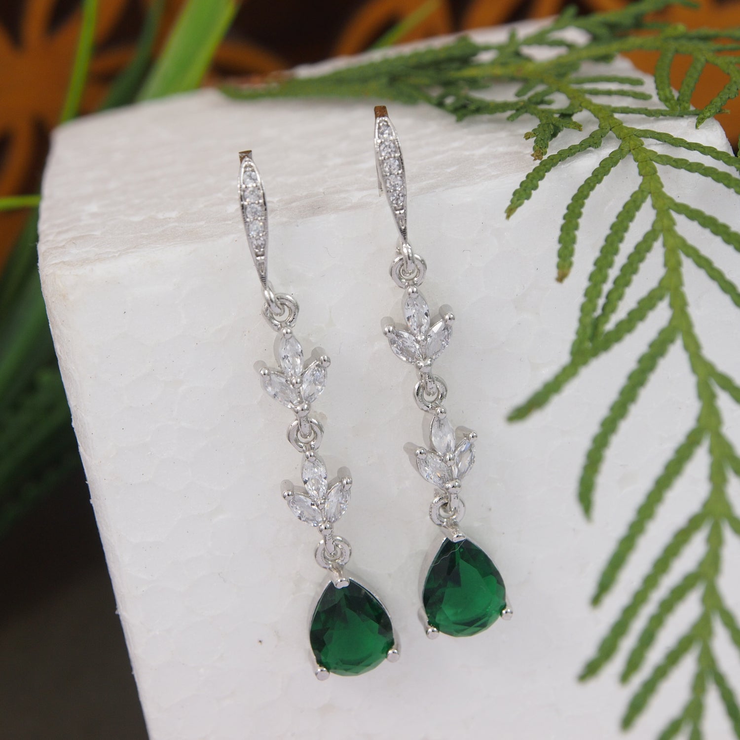 Etnico Silver Plated Cubic Zirconia American Diamond Drop Earrings for Women (Silver green)