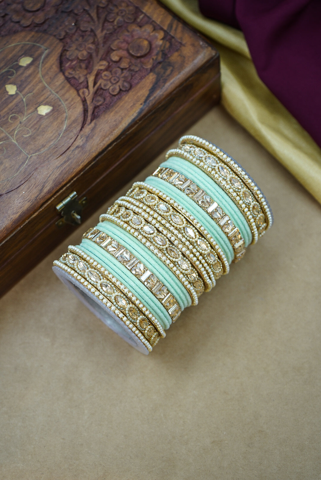 House Of jewelery Artificial Stone Studded Bangles
