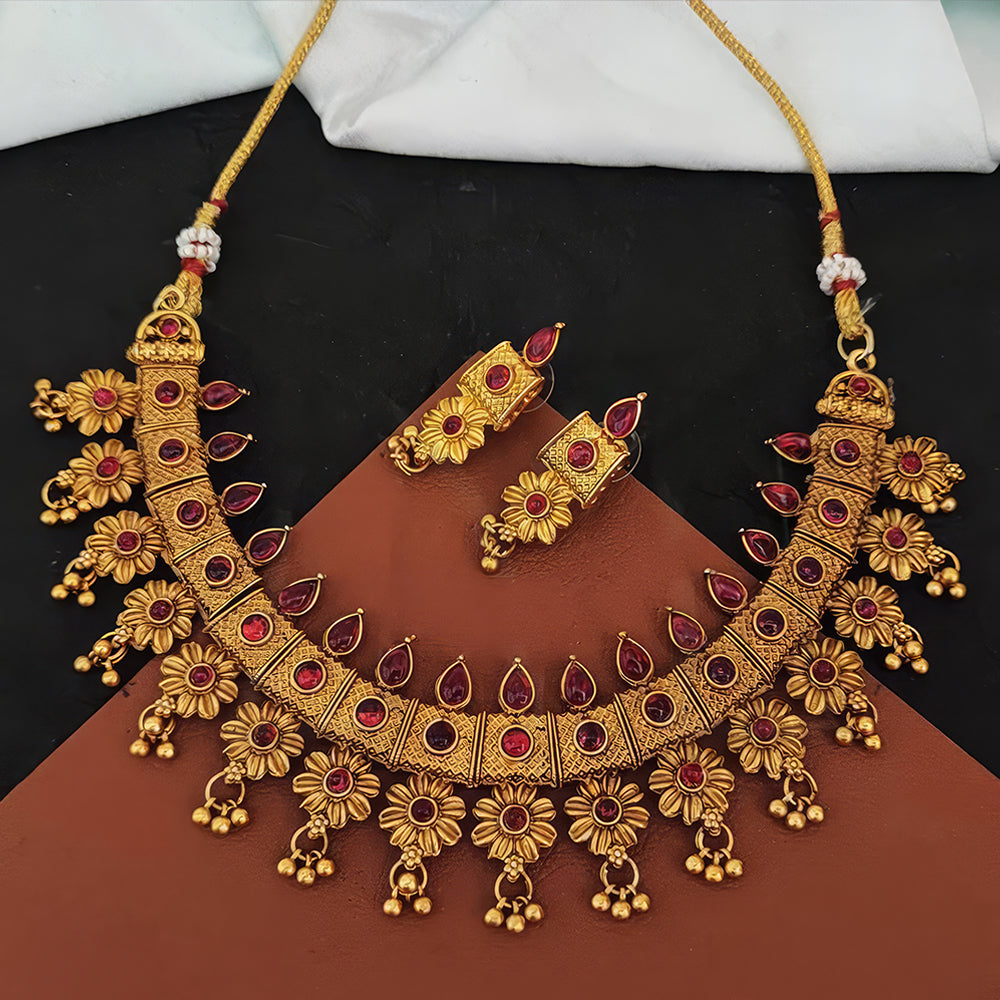 Js Fashion Beautiful Kemp Desing Party wear Fancy Style Rajwadi Polish Kemp Jewellery Short Necklace Set