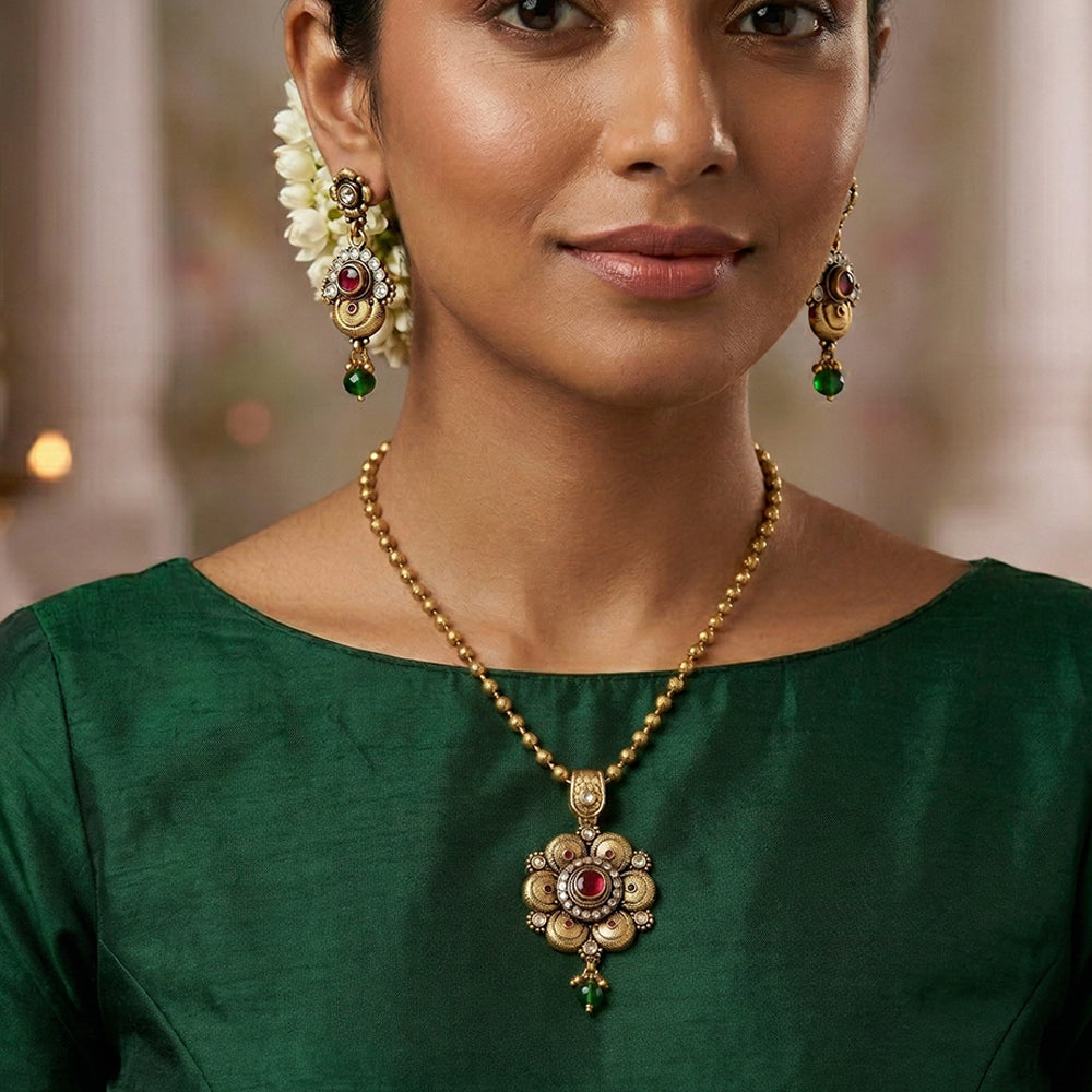 Js Fashion Basundi flower designed pendant set