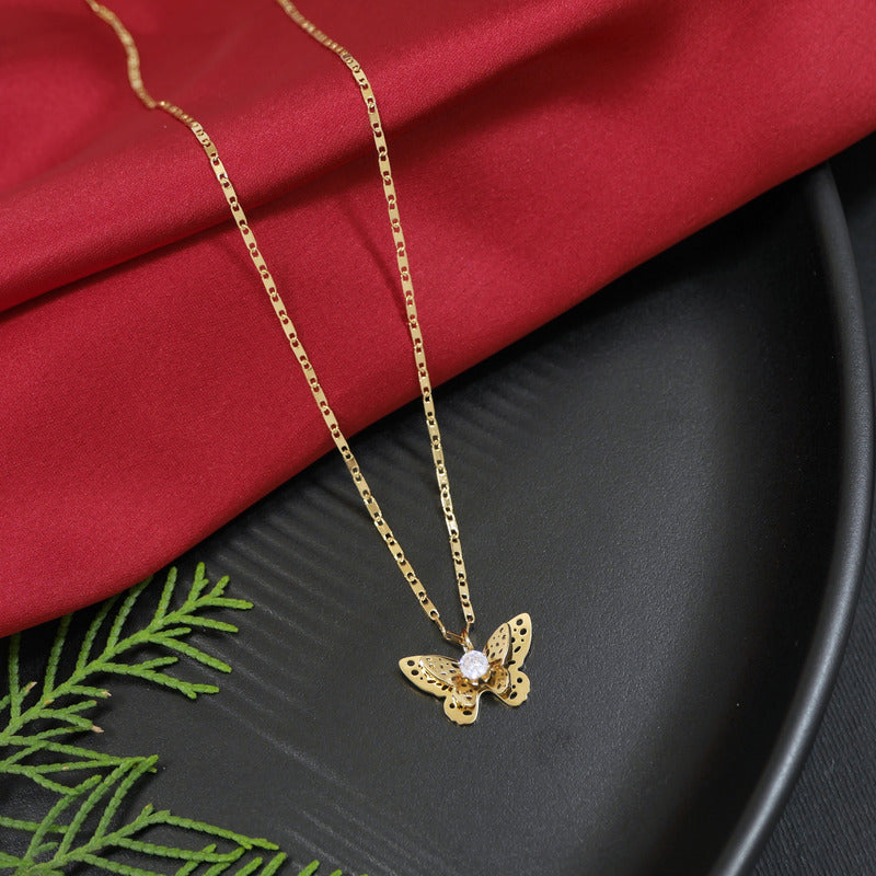 Tarohi Jewels Stainless Steel Necklace