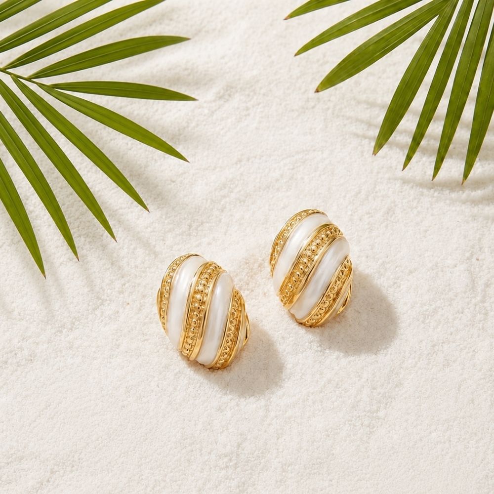 Etnico Fashion Gold Plated Anti Tarnish Pearl Finish Oval Stud Earrings for Women & Girls Elegant Everyday Fashion Jewellery (WE018W)
