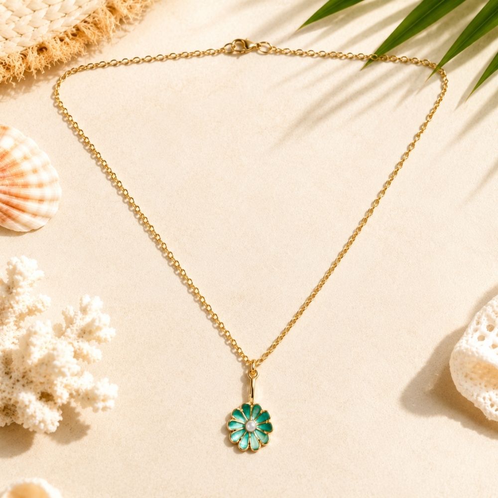 Etnico Fashion Gold Plated Anti Tarnish Floral Pendant Necklace with Faux Pearl for Women & Girls Stylish Fashion Jewellery (WN005)