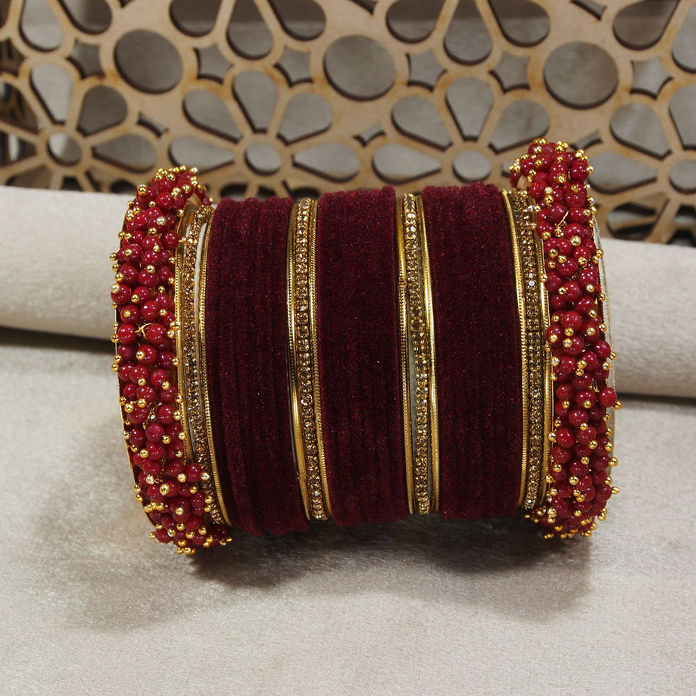 Etnico Gold Plated Traditional Velvet Chuda Bangle Set With Pearl Kada for Women (ADB315M-a) (Pack of 1) (Maroon)
