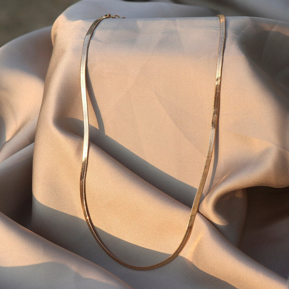 H K Fashion Rose Gold Snake Chain