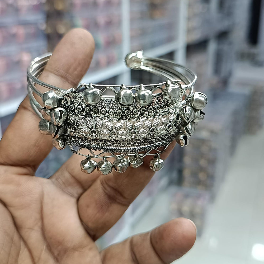 Pratima Jewellery Mart Oxidised Ghungroo Openable Navratri Bracelet
