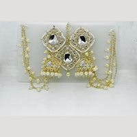 Manisha Jewellery Gold Plated Kundan Stone And Pearls Jhumki Earrings