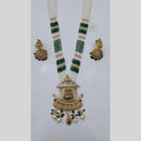 Manisha Jewellery Royal Glow Gold Plated Pota Stone And Pearl Necklace Set