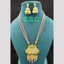 Manisha Jewellery Gold Plated Kundan Stone And Beads Meenakari Necklace Set
