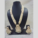 Manisha Jewellery Gold Plated Kundan And Pearls Necklace Set