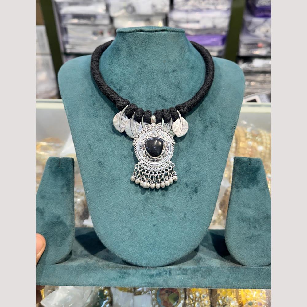 Manisha Jewellery Elegant Oxidised Plated Pota Stone Necklace Set