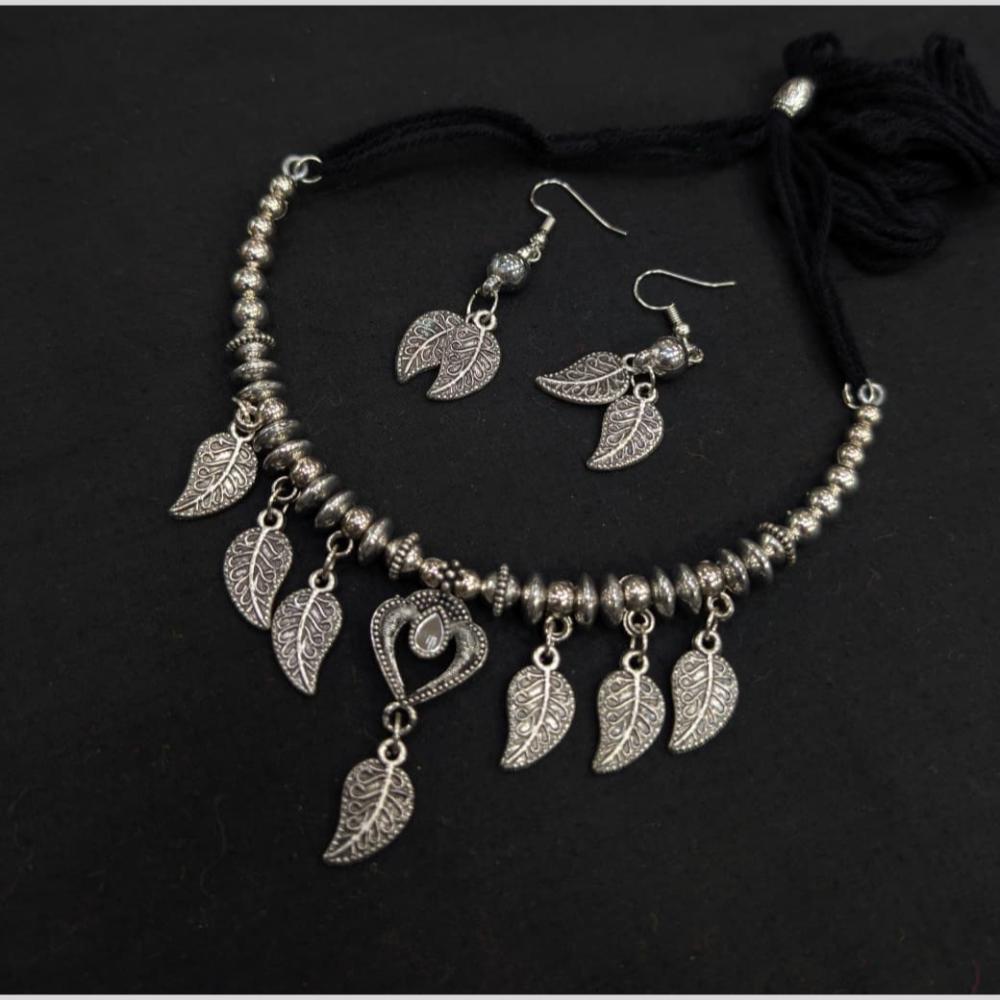 Manisha Jewellery Garba Glam Navratri Oxidised Necklace Set