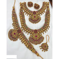 Manisha Jewellery Antique Gold Finish Bridal Necklace Set With Beautiful Kamarband