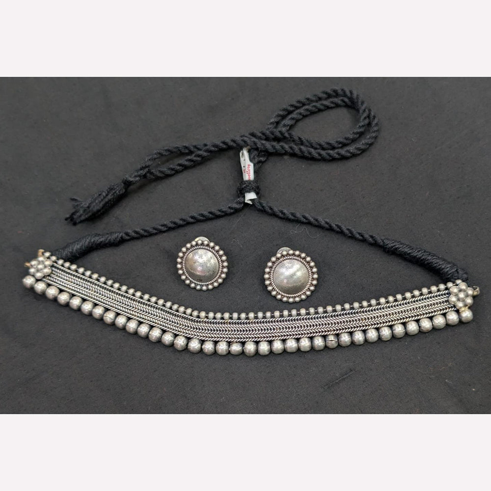 Manisha Jewellery Elegant Oxidised Plated Choker Necklace