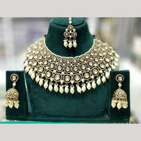 Manisha Jewellery Elegant Polki Kundan Stone And Pearl Choker Necklace Set for Women