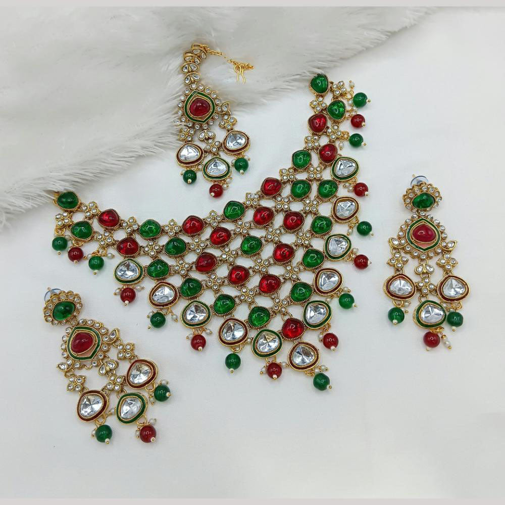 Lucentarts Jewellery Gold Plated Kundan Stone And Beads Necklace Set
