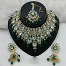 Lucentarts Jewellery Traditional Kundan And Pearl Necklace Set