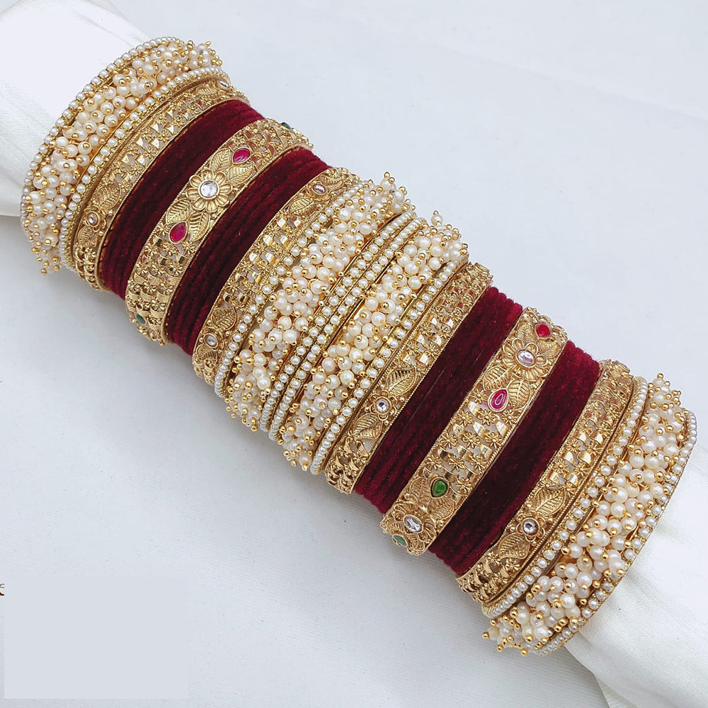 Lucentarts Jewellery Bridal Kundan And Pearl Velvet Bangles Set