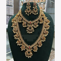 Lucentarts Jewellery Timeless Crystal And Pearl Necklace Set For Festive Wear