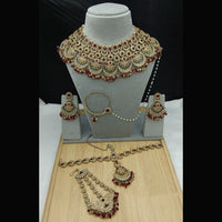 Lucentarts Jewellery Royal Crystal Stone And Pearl Semi Bridal Necklace Set