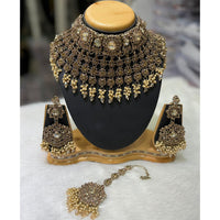 Lucentarts Jewellery Graceful Austrian Stone And Pearl Choker Necklace Set
