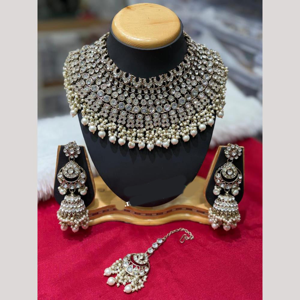 Lucentarts Jewellery Classic Crystal Stone And Pearl Choker Necklace Set