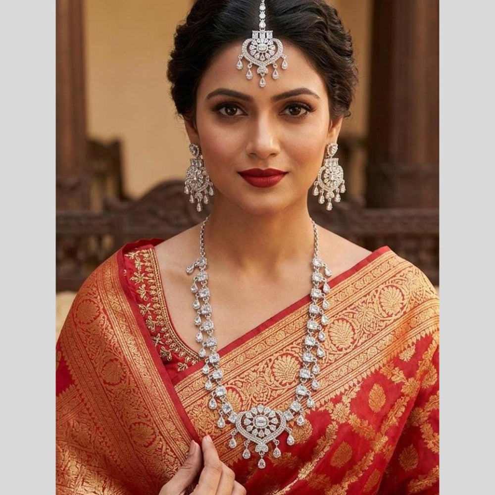 Lucentarts Jewellery Sparkle Crystal And Austrian Stone Designer Necklace Set