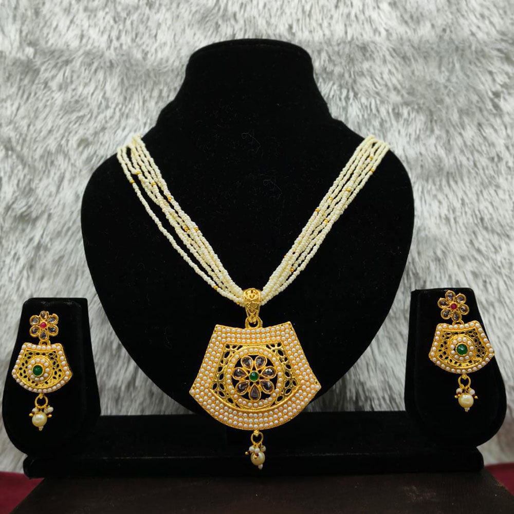Lucentarts Jewellery Heritage Pota Stone Pearl And Beads Necklace Set