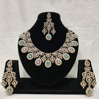 Lucentarts Jewellery Royal Look American Diamond Necklace Set