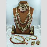 Lucentarts Jewellery Opulent Kundan Stone Pearl And Beads Bridal Jewellery Set