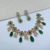 Lucentarts Jewellery Premium Pota Stone And Pearl Necklace Set