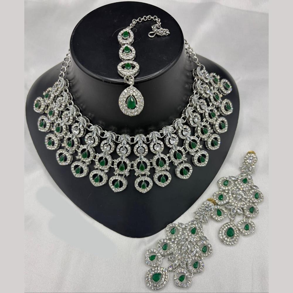 Lucentarts Jewellery Crystal And Kundan Stone Necklace Set for Women