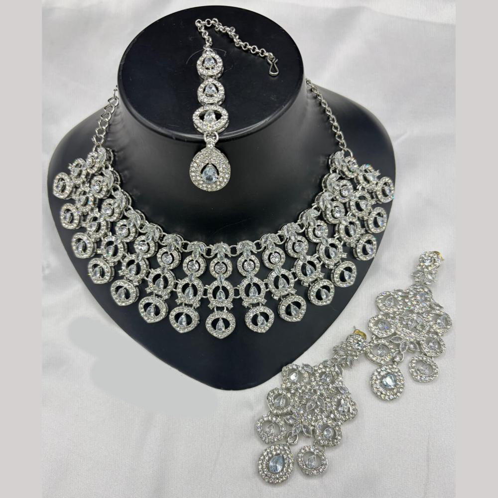 Lucentarts Jewellery Crystal And Kundan Stone Necklace Set for Women