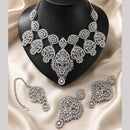 Lucentarts Jewellery Kundan And Crystal Stone Necklace Set for Women