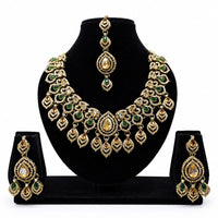 Lucentarts Jewellery Designer Austrian And Crystal Stone Necklace Set
