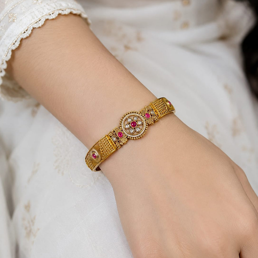 Lucentarts Jewellery Ethnic Gold Plated Pota Stone Adjustable Bracelet