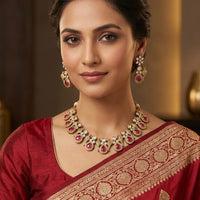 Lucentarts Jewellery Graceful Polki Kundan Stone Necklace Set 