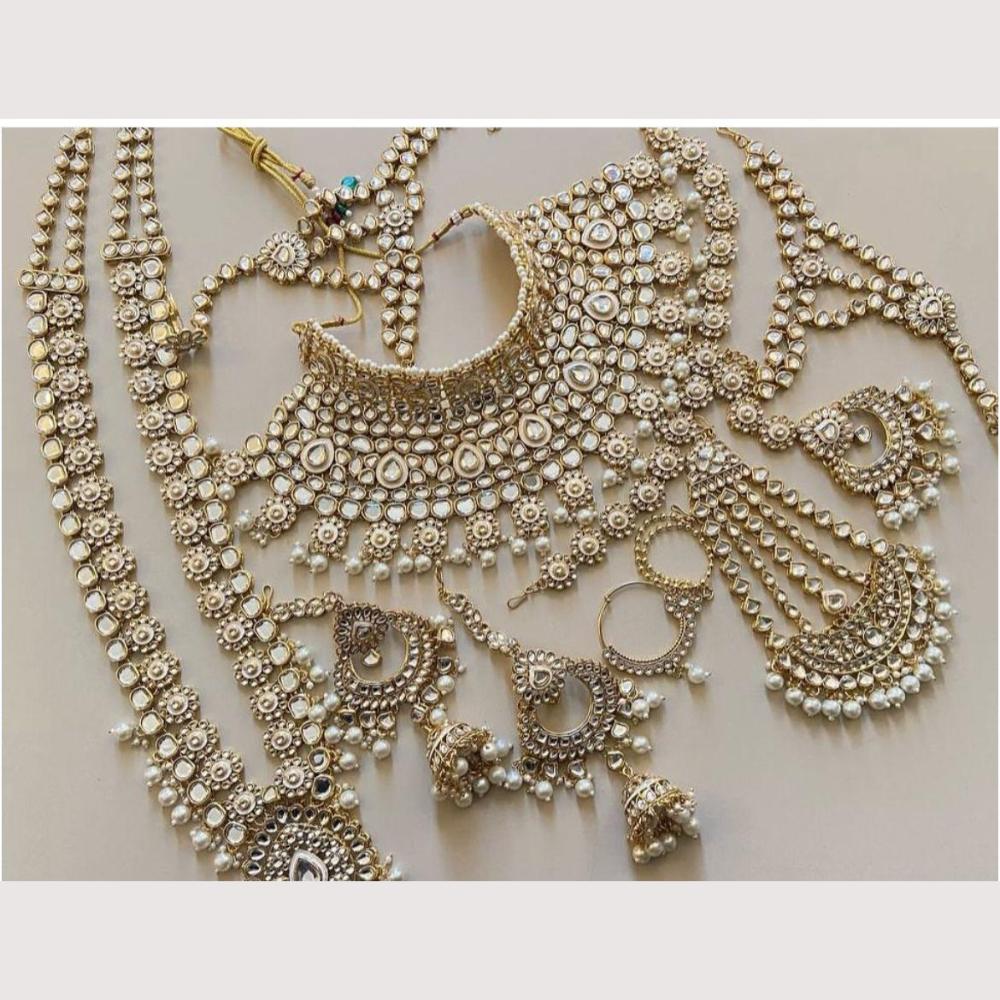 Sai Fashion Regal Kundan Stone And Beads Bridal Set
