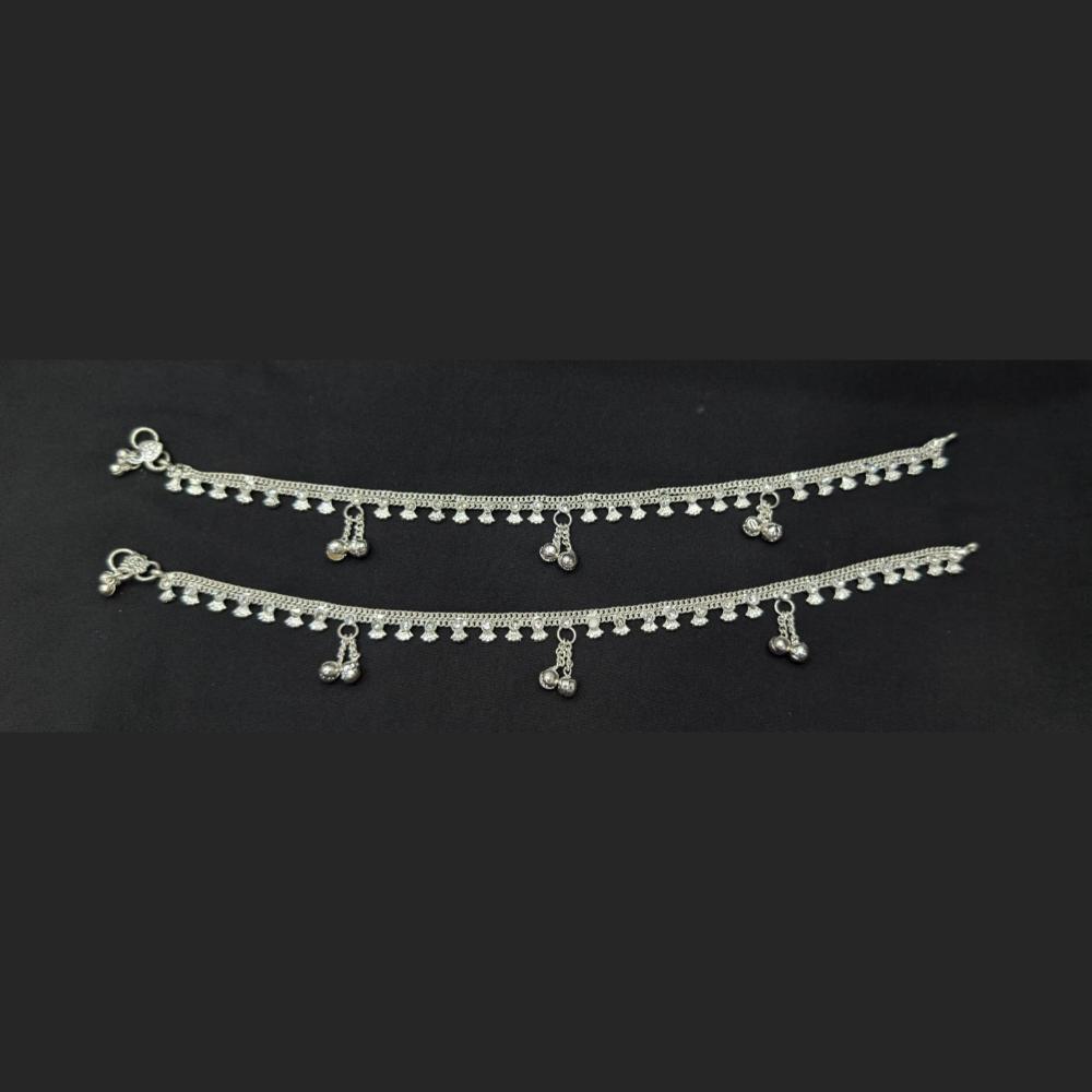 Pooja Bangles Rhodium Finish Sparkling Austrian Stone Payal \ Anklet 