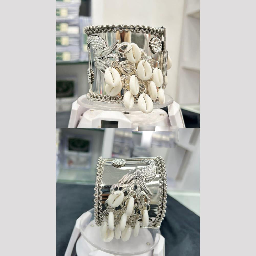 Pooja Bangles Ethnic Oxidised Plated Openable Kada