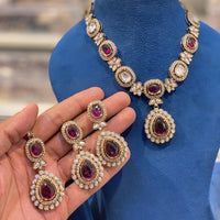 Hira Collections Royal Pota Stone Necklace Set
